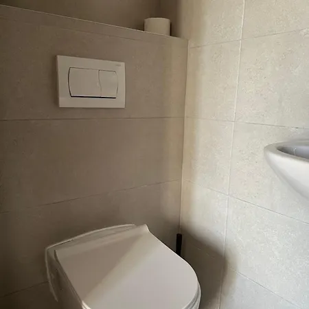 Miranda 3 Barbat na Rabu